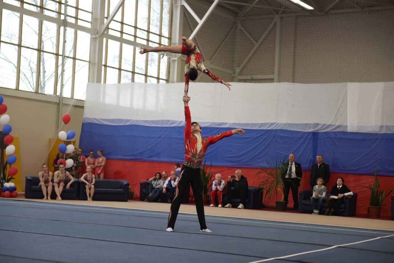 Акробатика лучшие. Спортивная школа олимпийского резерва 1 Астрахань. Астрахань школа олимпийского олимпийского резерва.